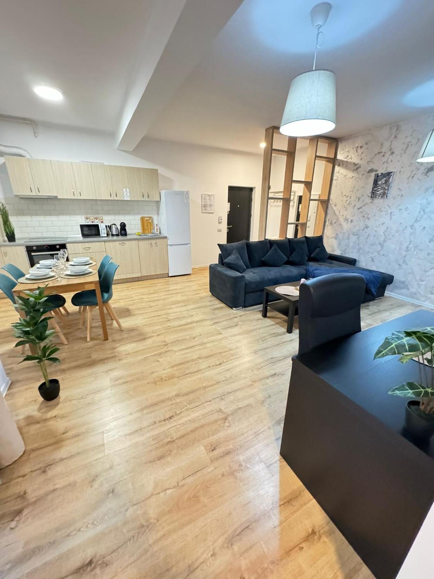 Premier Luxury Lipatti By Glam Apartments Тімішоара Екстер'єр фото